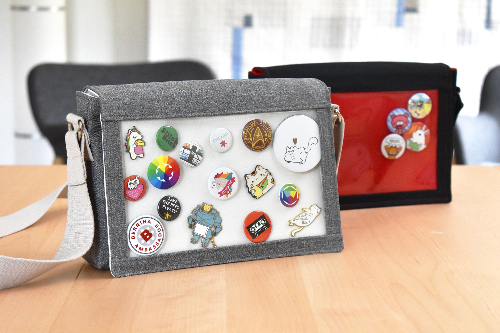 weallsew-pin-display-handbag.jpg