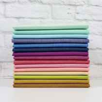 Artisan Solids Fat Quarter Bundle 