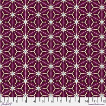 Kaleidoscope PWWR056 Amaryllis Claret 