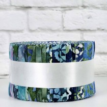 Paisley Garden Artisan Batiks Roll