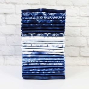 Winter Chill Fat Quarter Bundle w/Panel