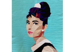 Breakfast at Tiffanys by Eleanor Harrison (Photo from thefestivalofquilts.co.uk)