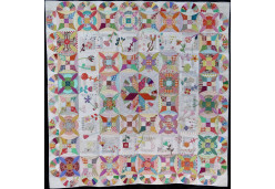 Pick a Petal by Jen Kingwell (The Quilt Show 2024 Block Of the Month)