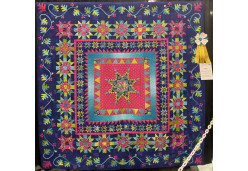 My Lucky Stars by Jill Isakson, Linda Neal, and Richard Larson (Photo by Ricky Tims from AQS QuiltWeek Paducah 2023)