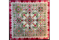 A Rose for Sue - A Tribute by Joanne Sorrentino (Photo from Road to California Quilters Conference and Showcase Facebook Page)