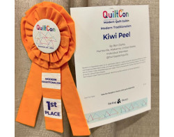 Kiwi Peel by Ben Darby - First Place Modern Traditionalism Ribbon and QuiltCon 2024 Sign (Photo from lorena_in_syd Instagram Page)