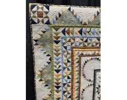 Hallelujah by Betty Chouinard, Quilted by Flo Verge - Corner