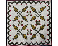 Antique Pineapple by Sandra Pritchard, Quilted by April Wells