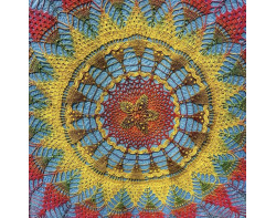 Royal Treasure by Marilyn Badger - Center (Photo from Quiltfest - Mancuso Shows Facebook Page)