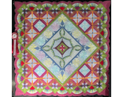 Dreams of a Summer Day by Margaret Solomon Gunn (Photo from the Road to California Quilters Conference and Showcase Facebook Page)