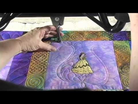 Longarm Quilting - Lesson 12 - Princess Wallhanging Part 03 - Free Motion Feathers