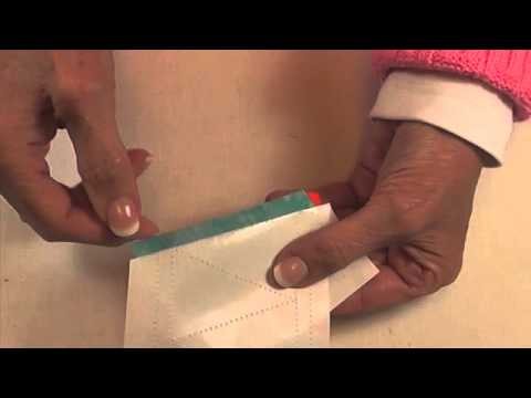 Two of Us BOM 2013 - Tip 04 - Freezer Paper Method